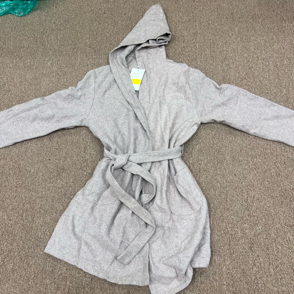 Gray Hooded Cape with Plush Fabric